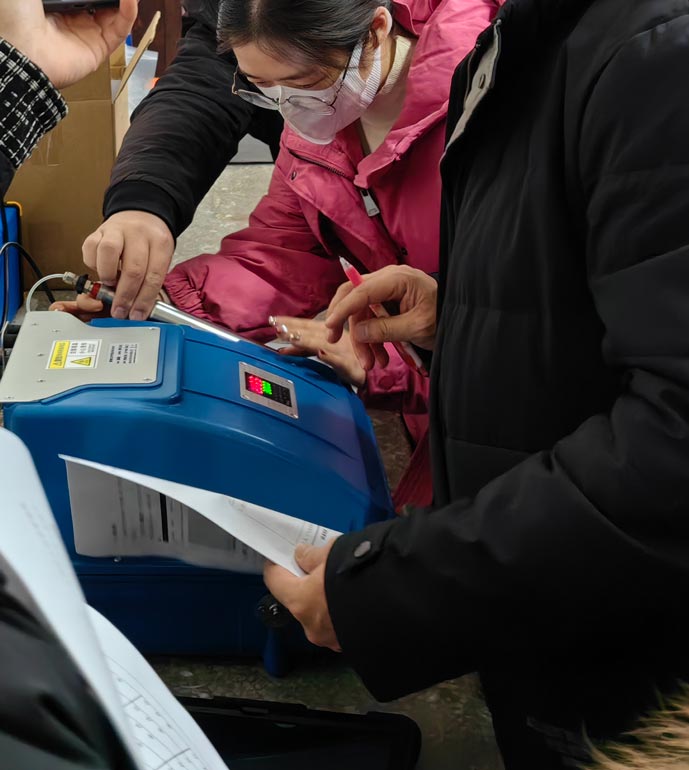 湖南衡阳生态监测站PF-300非甲烷总烃分析仪交付验收