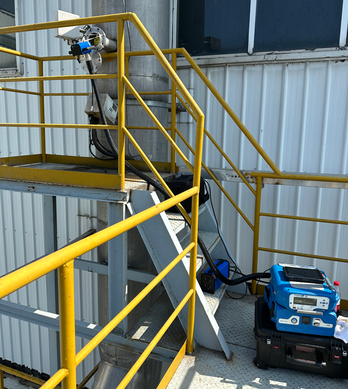 PF-300便携式非甲烷总烃分析仪襄阳某电池隔膜公司现场测试